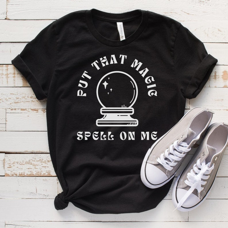 Labyrinth Put that Magic Spell on Me T-shirt